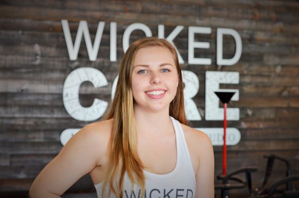 Kelly Ross - Wicked Core a Lagree Fitness Studio